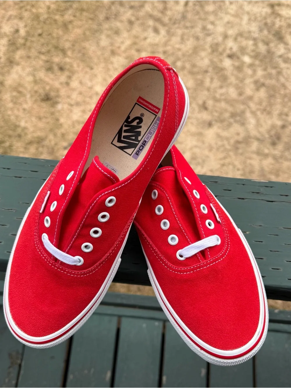 Vans “Authentic” Skate model in red - Picture 1 of 7